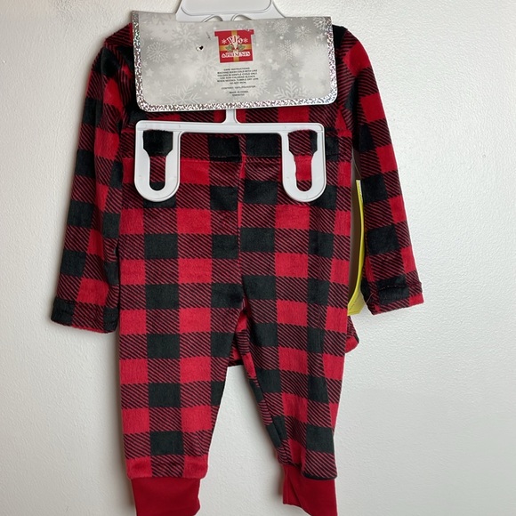 NWT Family Matching pajamas Infant Size 12 Months Color Plaid Red & Black - Picture 4 of 6